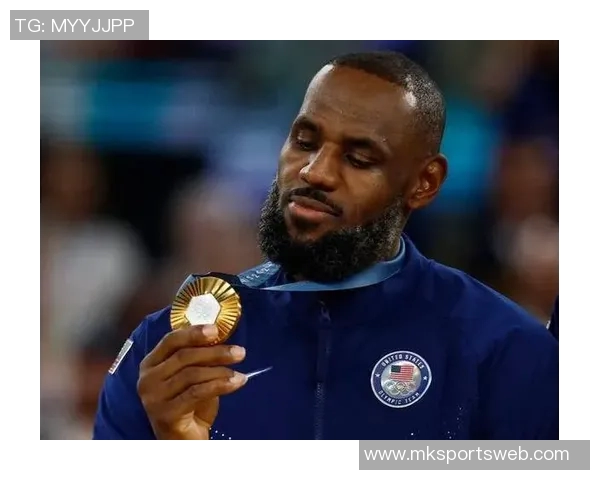 阿里纳斯直言詹姆斯的决定让他成为全民公敌引发热议